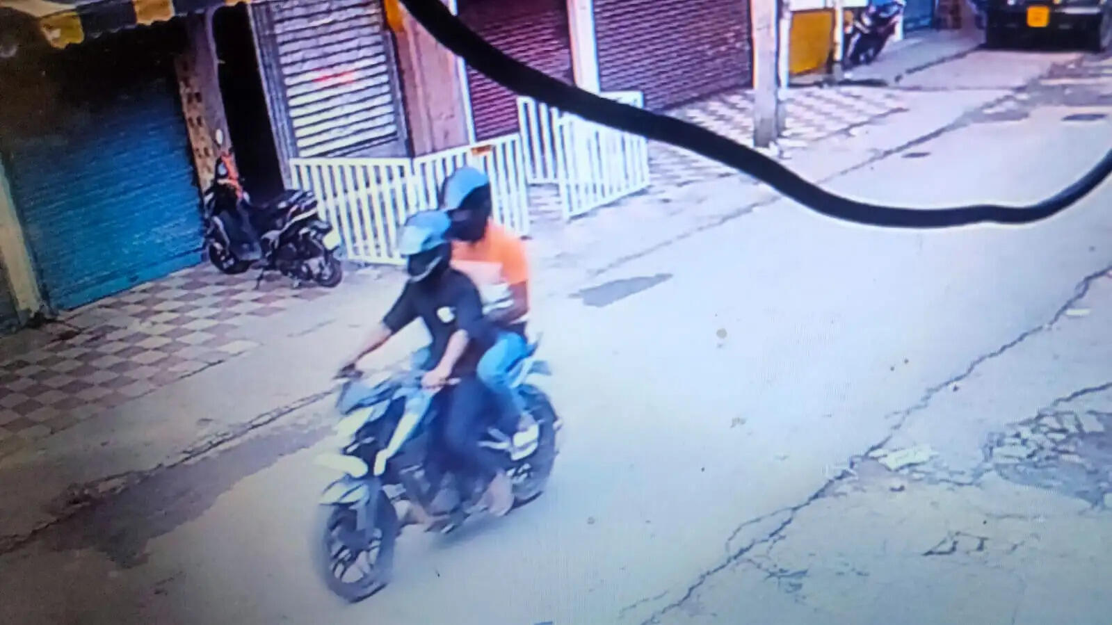 रामगढ़ में दो दिनों में दो चेन लूट की घटनाएं,एयरफोर्स अधिकारी भी बने निशाना