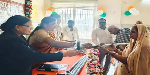 वृद्धजन दिवस पर बुनियाद केंद्र में हुए विविध कार्यक्रम