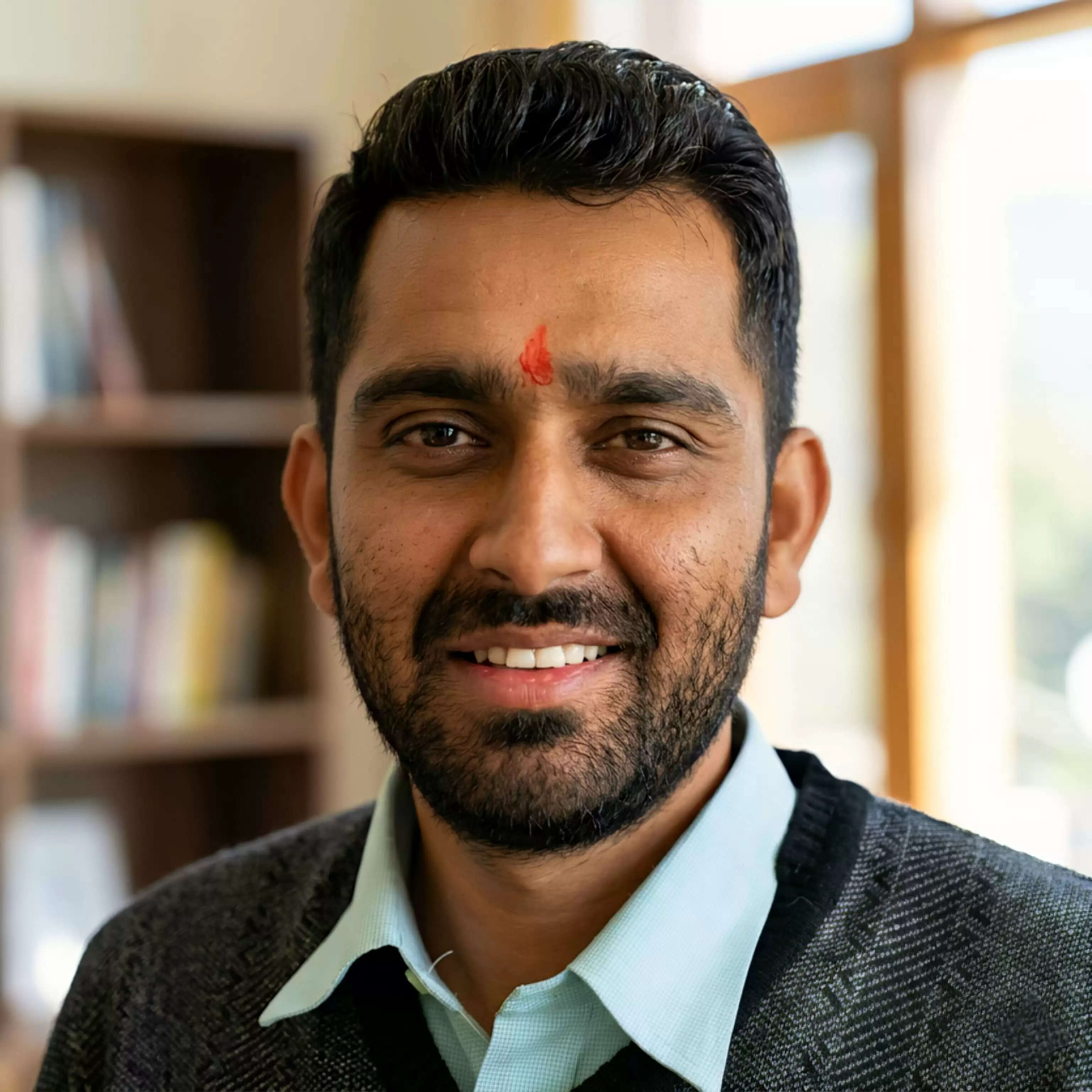 हिमाचल में जंगल राज का माहौल, बेटियां असुरक्षित और नशा माफिया बेखौफ : डा सन्नी शुक्ला