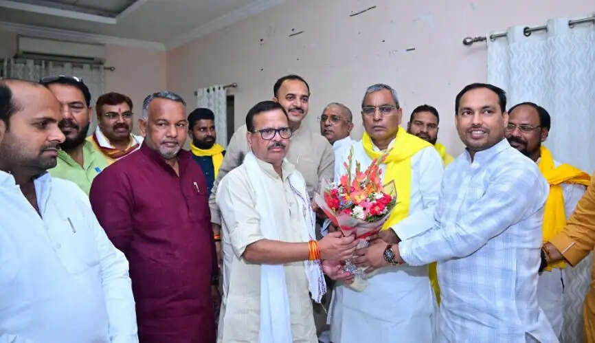 पंचायतों का सशक्तिकरण ही मजबूत लोकतंत्र की नींव : ओम प्रकाश राजभर