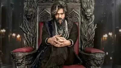 'द राजा साब' की कमाई में लगातार गिरावट, 40वें दिन भी 'धुरंधर' की मजबूत पकड़