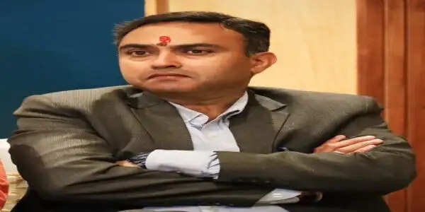 मुख्यमंत्री ने हार के डर से पंचायत चुनाव न लड़ने का लिया फैसला :&nbsp;विश्व चक्षु