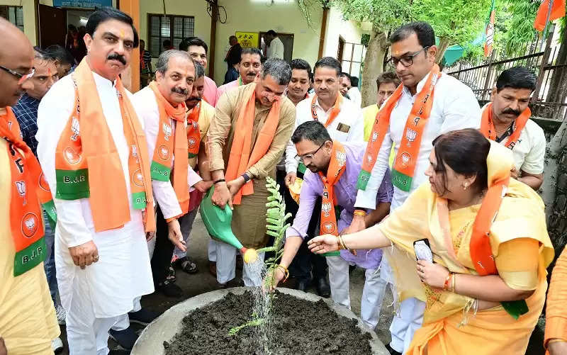 -प्रधानमंत्री की मन की बात कार्यक्रम की सकारात्मक माहौल बनाने में महत्वपूर्ण भूमिकाः मुख्यमंत्री डॉ.यादव