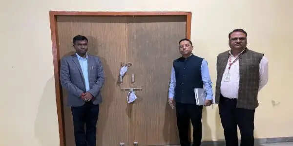 डीसी मंजूनाथ भजंत्री ने किया ईवीएम वेयर हाउस का निरीक्षण, सुरक्षा व्यवस्था का लिया जायजा
