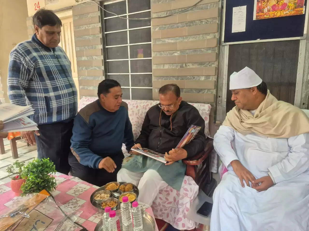 विधान सभा अध्‍यक्ष ने श्री अमरापुर स्थान में संतों से लिया आशीर्वाद