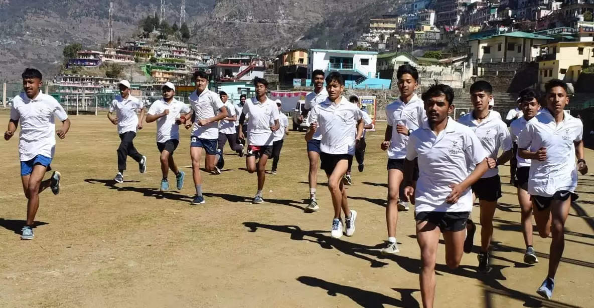 मतदाता जागरूकताः स्वीप ने आयोजित की बालक, बालिकाओं की मैराथन दौड़