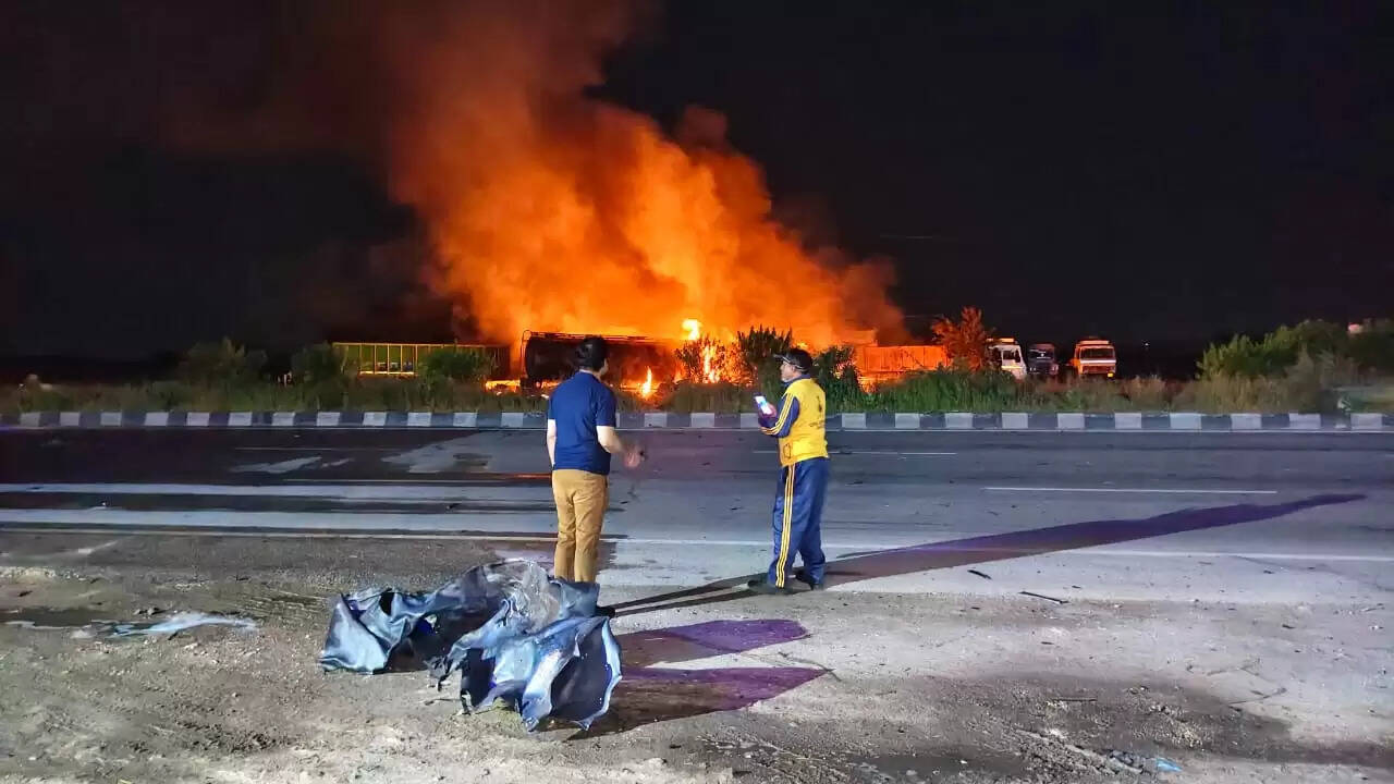 वार्षिकी 2025 : अग्निकांड ने देश को झकझोरा, 56 लोगों की गई जान