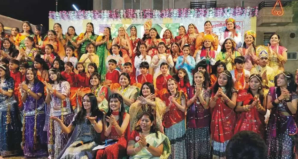 रंगारंग कार्यक्रमों की प्रस्तुति के साथ मनाया गणगौर पर्व, मां गवरजा की सवारी भी निकाली