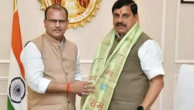 मप्रः मुख्यमंत्री डॉ. यादव को गढ़कुण्डार महोत्सव में शामिल होने का आमंत्रण