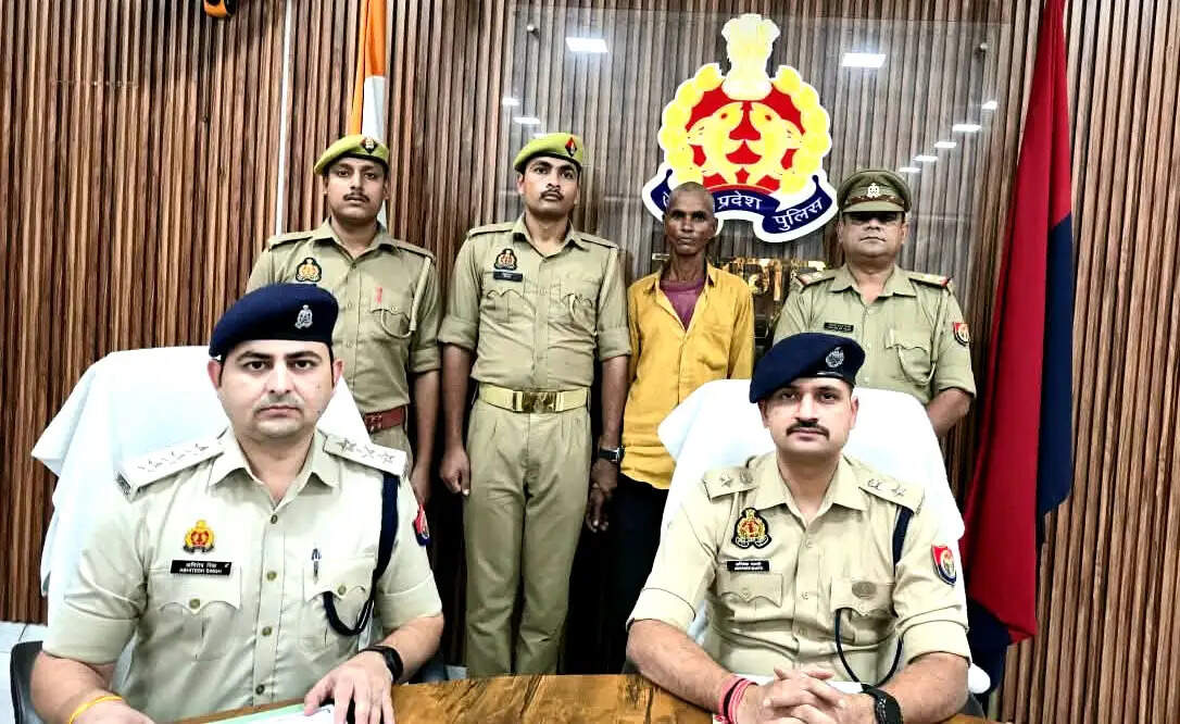 औरैया : शराब के लिए रुपये न देने पर कर दी मां की हत्या, आरोपित बेटा गिरफ्तार