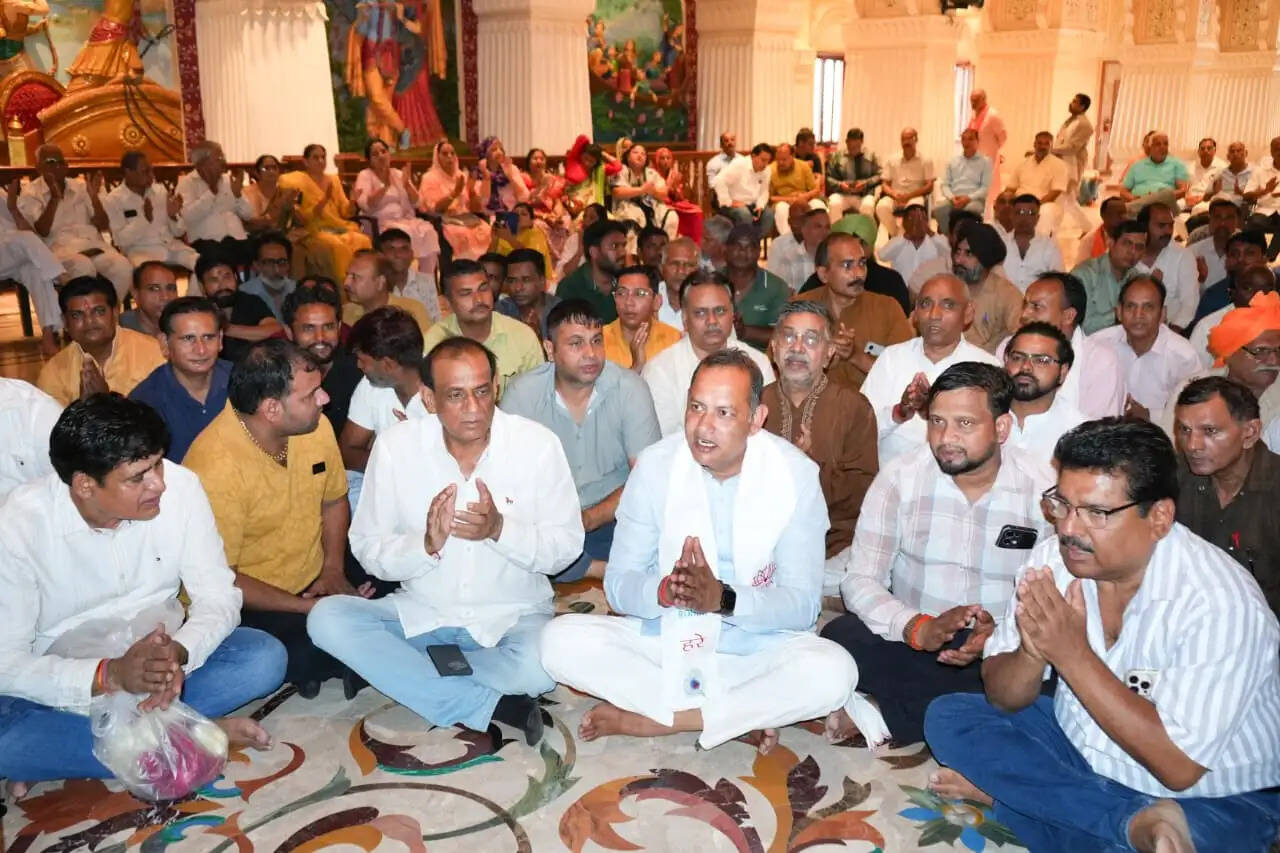प्रधानमंत्री मोदी के नेतृत्व में भारत ने नई ऊंचाइयों को प्राप्त किया : रविंद्र इंद्राज सिंह