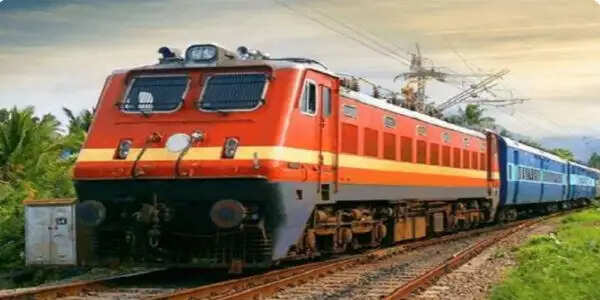 श्रावणी मेला : महादेवशाल स्टेशन पर 22 जोड़ी ट्रेनों का होगा अस्थायी ठहराव