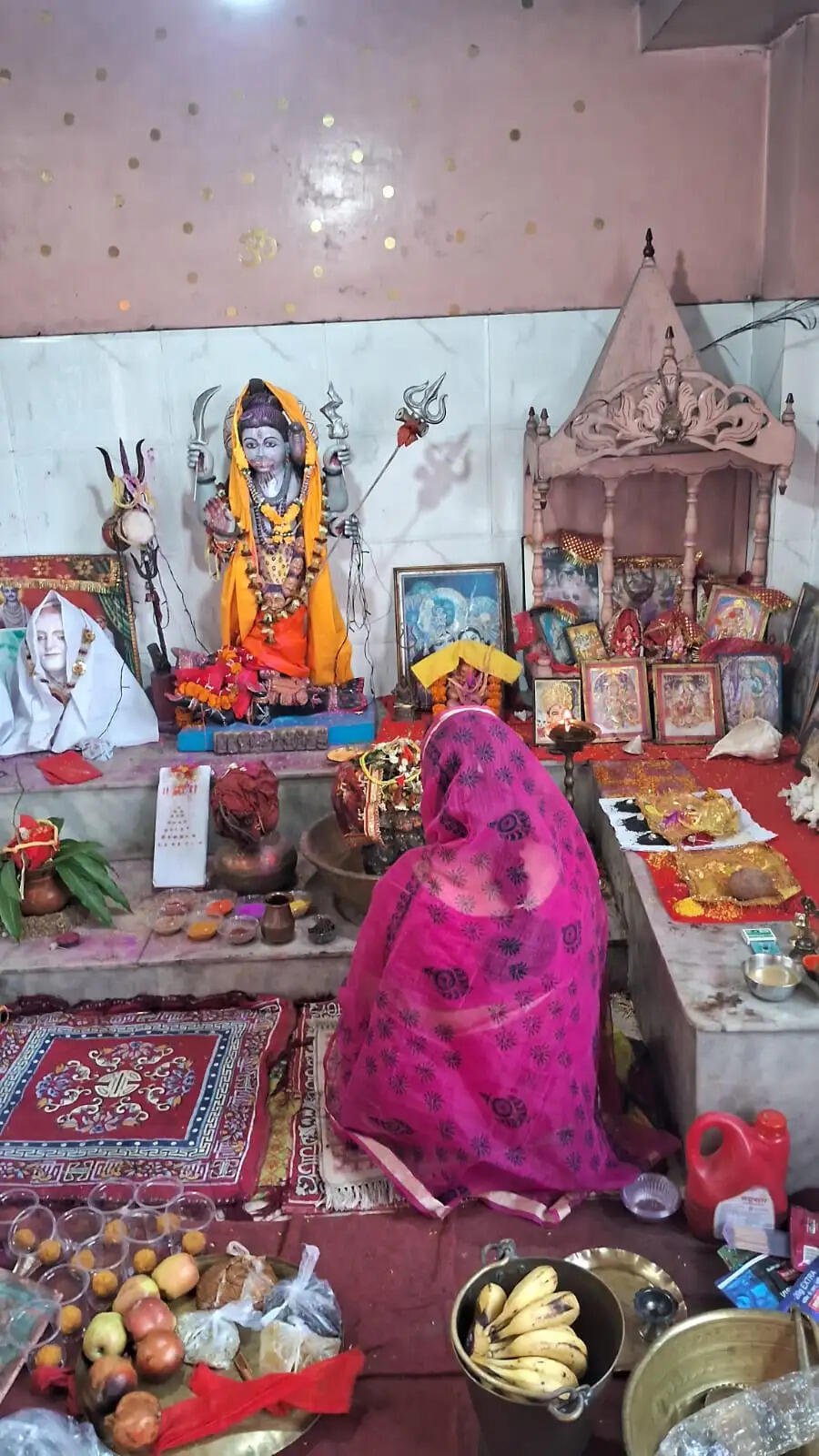 महाकाल मंदिर में मां ब्रह्मचारिणी की विधि-विधान से पूजा