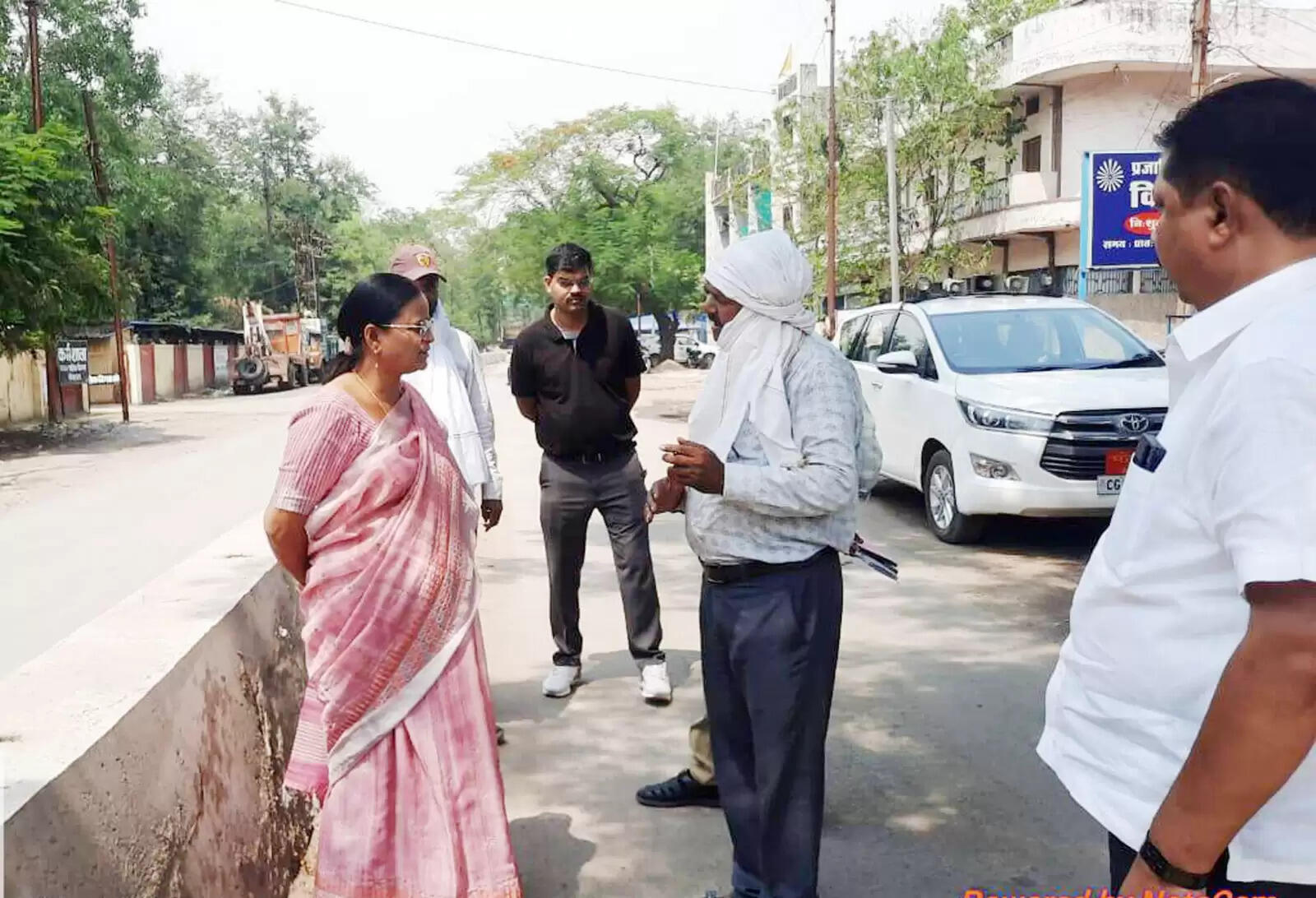 निर्माण कार्यो की वर्क क्वालिटी व समयसीमा पर दें विशेष ध्यान - महापौर