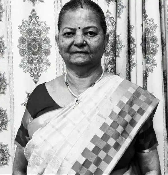 भाजपा नेता कलराज मिश्र की पत्नी के निधन पर मुख्यमंत्री योगी समेत भाजपा नेताओं ने जताया शोक