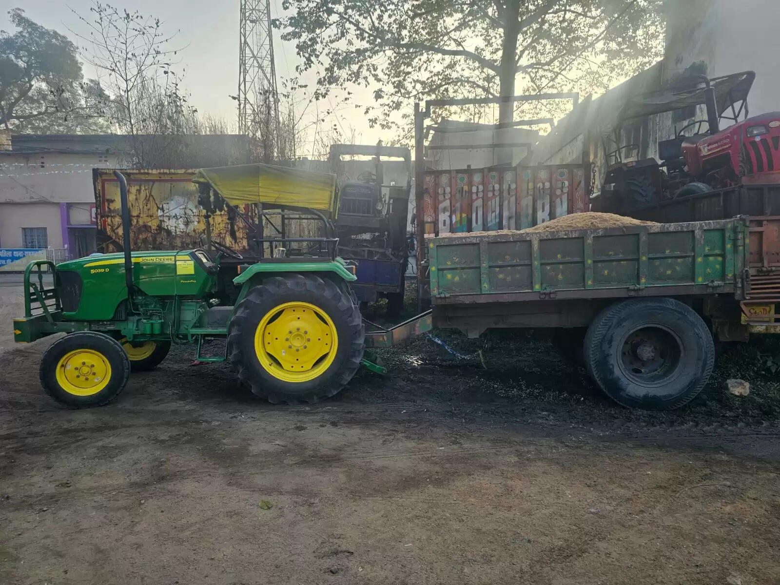 अवैध खनन पर जिला प्रशासन की कार्रवाई, प्राथमिकी दर्ज