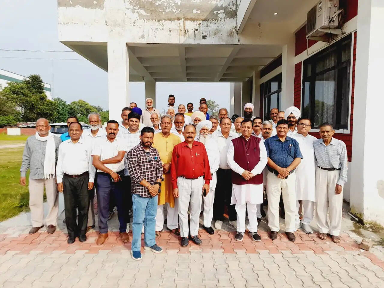 जब चुनाव कांग्रेस के पक्ष में होते हैं तो ईवीएम ठीक, परिणाम खिलाफ आए तो खिलाफ : वीरेंद्र कंवर