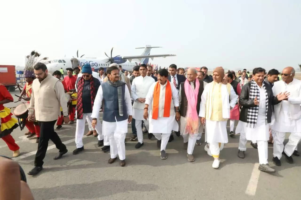 इंदौर तक हवाई सेवा से विन्ध्यवासियों को बड़े शहरों से जुड़ने की सुविधा मिली है- उप मुख्यमंत्री&nbsp;शुक्ल