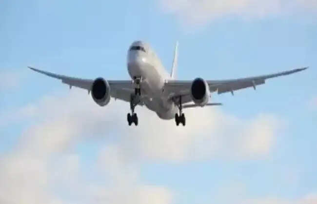 डीजीसीए ने एयर टिकट रिफंड के नियम बदले, बुकिंग 48 घंटे में कैंसिल की तो फुल रिफंड