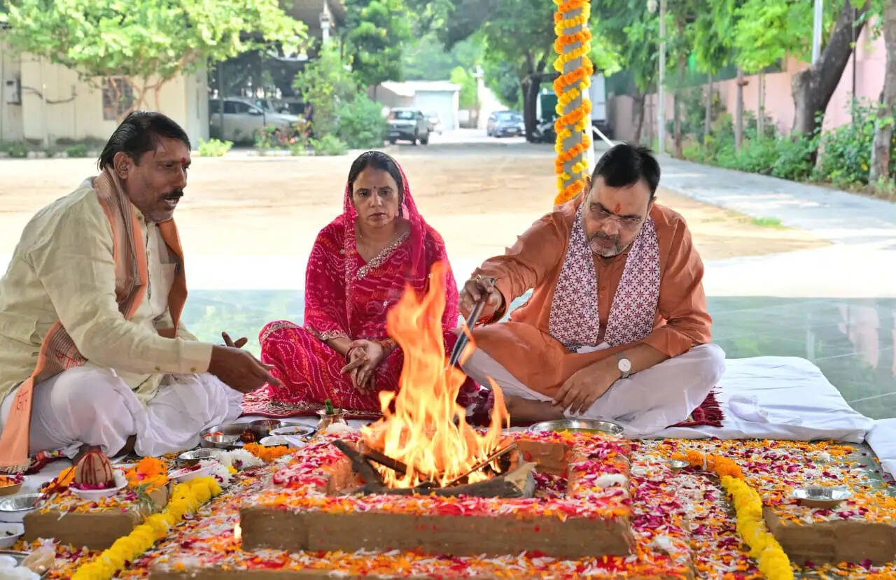 अष्टमी-नवमी पर मुख्यमंत्री निवास में गूंजे मां दुर्गा के जयकारे