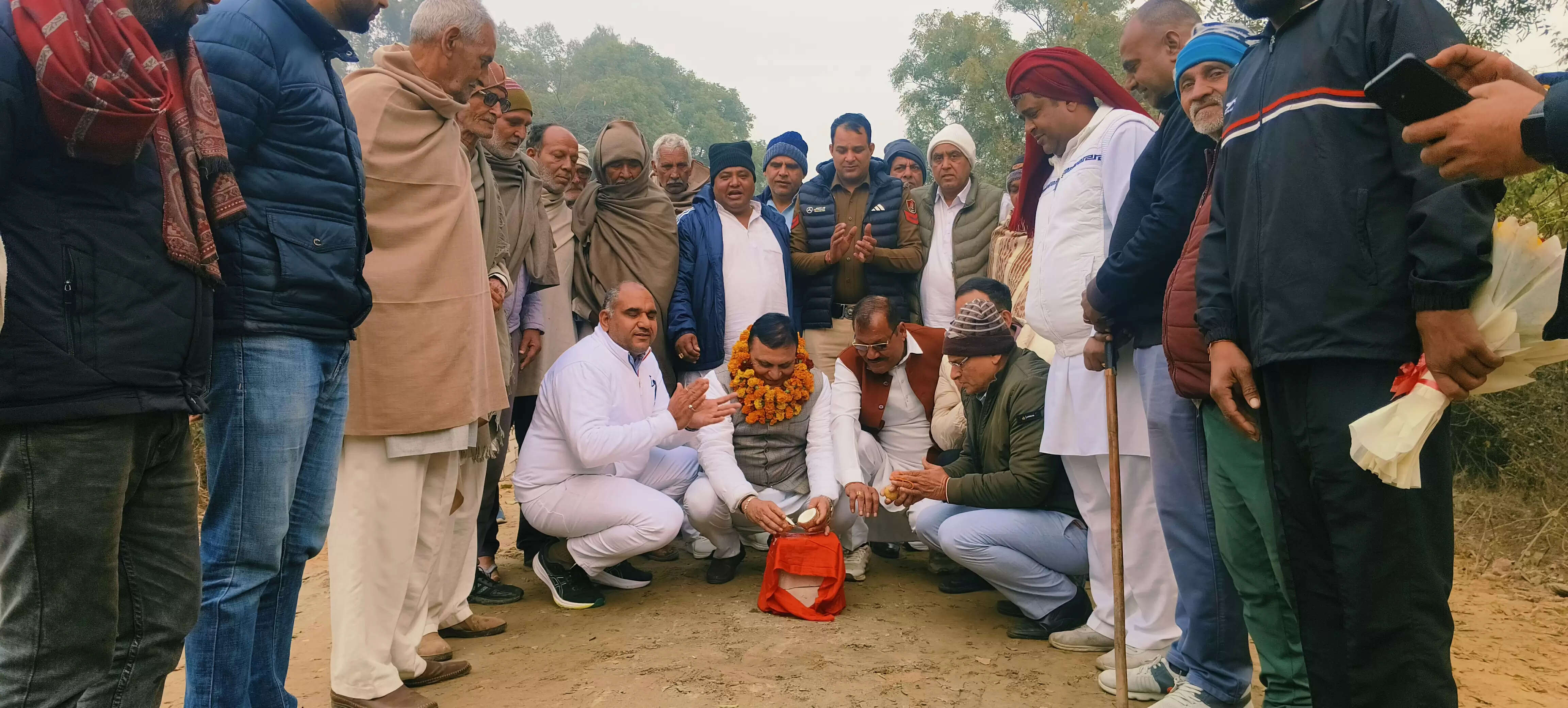 झज्जर : जल्द बनेगी नाहरा-मुकुंदपुर सड़क,विधायक ने शुरू करवाया निर्माण