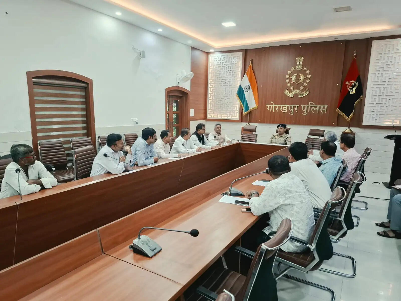 व्यापारियों की सुरक्षा सर्वोच्च प्राथमिकता, उत्पीड़न करने वालों पर होगी कठोर कार्रवाई : अमित कुमार श्रीवास्तव