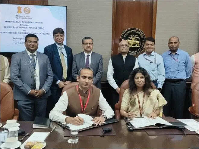 साइबर धोखाधड़ी रोकने के लिए आई4सी और आरबीआईएच के बीच एमओयू, एआई से होगी अवैध खातों की पहचान
