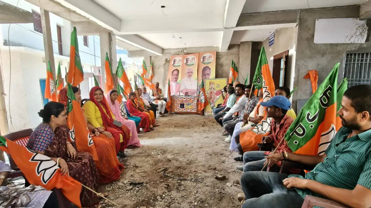 मन की बात में जनता से सीधे जुड़ते हैं प्रधानमंत्री : भाजपा