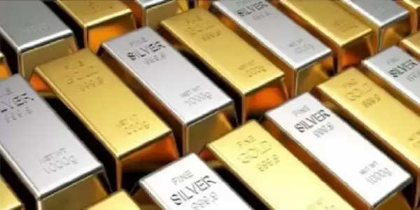 Gold becomes cheaper by Rs 1,470, silver also falls by Rs 2 thousand