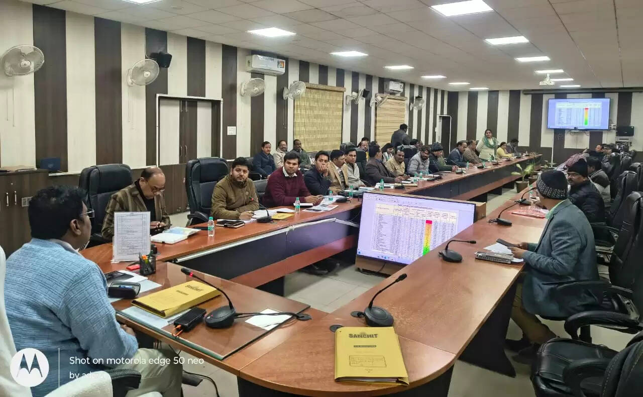 विद्यालयों में बच्चों को गुणवत्ता पूर्ण मिड डे मील मिले