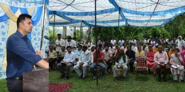 डिंगा अंब में ब्लॉक दिवस कार्यक्रम आयोजित, जनता की शिकायतों के निवारण का आश्वासन दिया