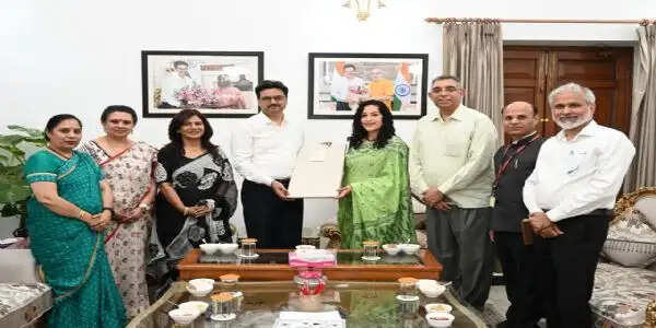 डीयू कुलपति ने की आईसीसीआर प्रतिनिधिमंडल के साथ बैठक