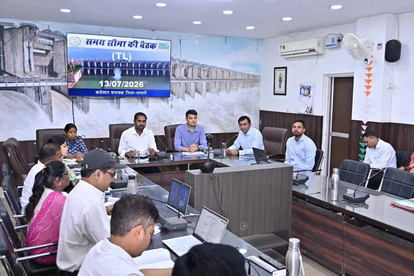 किसानों को खाद-बीज की नहीं होगी कमी, पिछले साल से 572 मीट्रिक टन अधिक वितरण