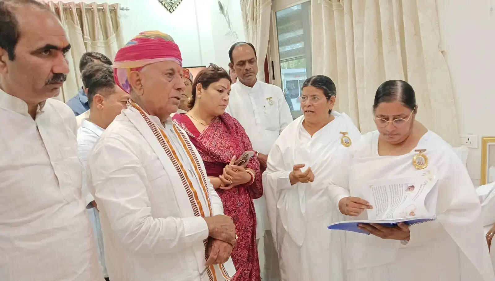 अध्यात्म सबसे ऊपर है, शांति जीवन का सार है : चौधरी