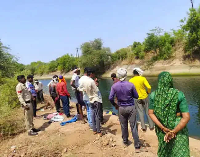 खंडवाः ओंकारेश्वर में नहाते समय तीन मजदूरों की नहर में डूबने से मौत