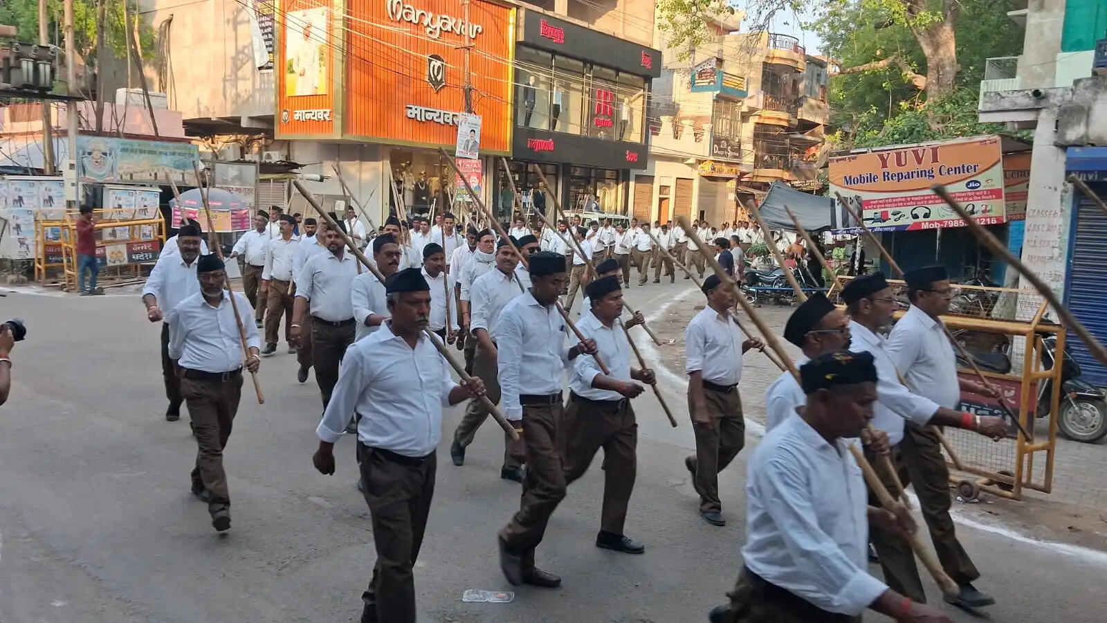 आरएसएस के पथ संचलन में दिखा अनुशासन और उत्साह का संगम