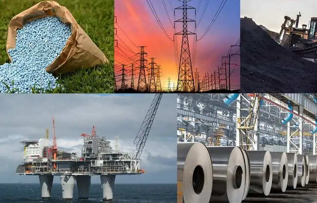 देश के आठ प्रमुख बुनियादी उद्योगों का उत्पादन जनवरी में चार फीसदी बढ़ा