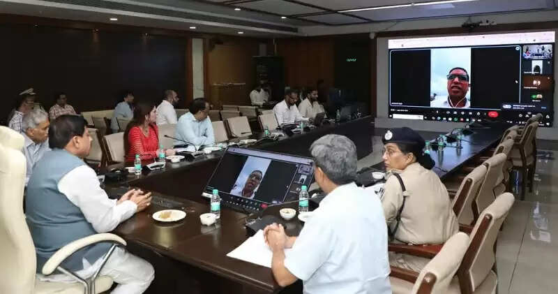 सभी अधिकारी अलर्ट रहें, बारिश के दौरान किसी को भी परेशान न होने पाए : मुख्यमंत्री डॉ. यादव