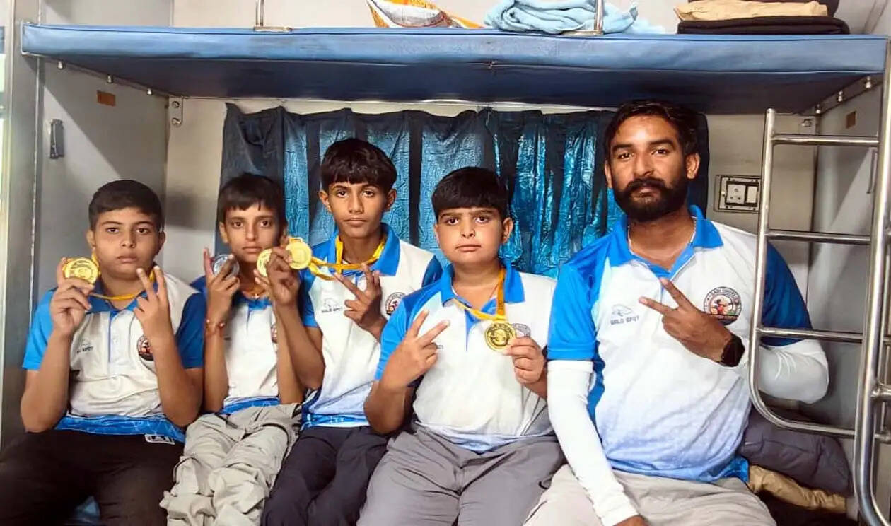 हिसार : अंडर-14 टीम ने जीता स्वर्ण पदक, अमन ने व्यक्तिगत स्पर्धा में हासिल किया कांस्य