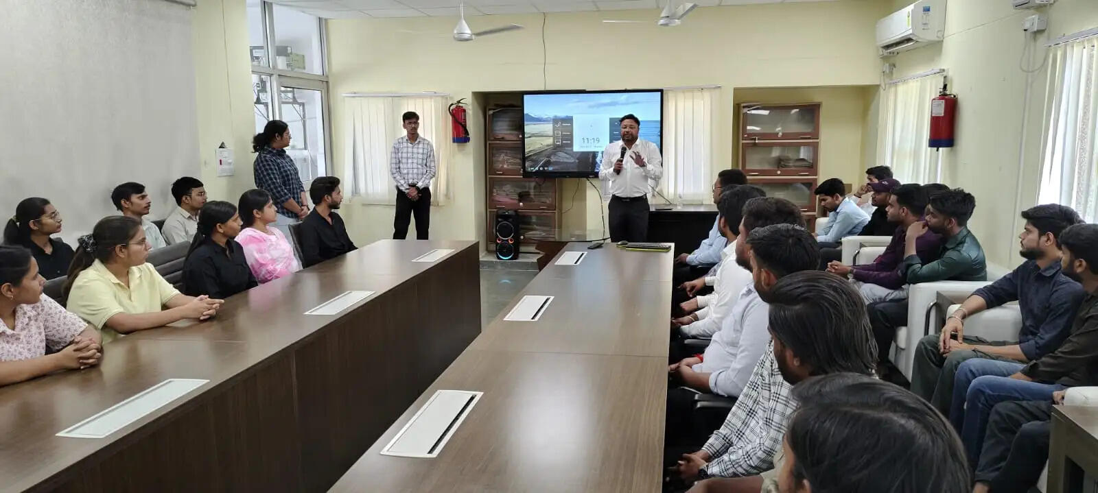 सीएसजेएमयू के 6 विद्यार्थियों को मिला 3-3 लाख रुपये सालाना पैकेज : कुलपति