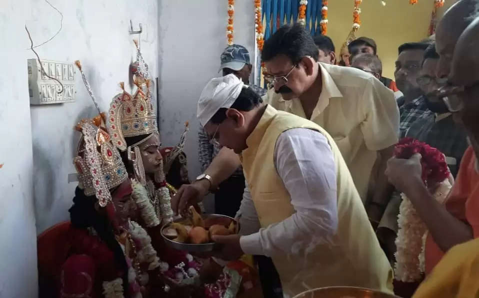 पताका यात्रा से विश्व प्रसिद्ध रामलीला का हुआ शुभारम्भ