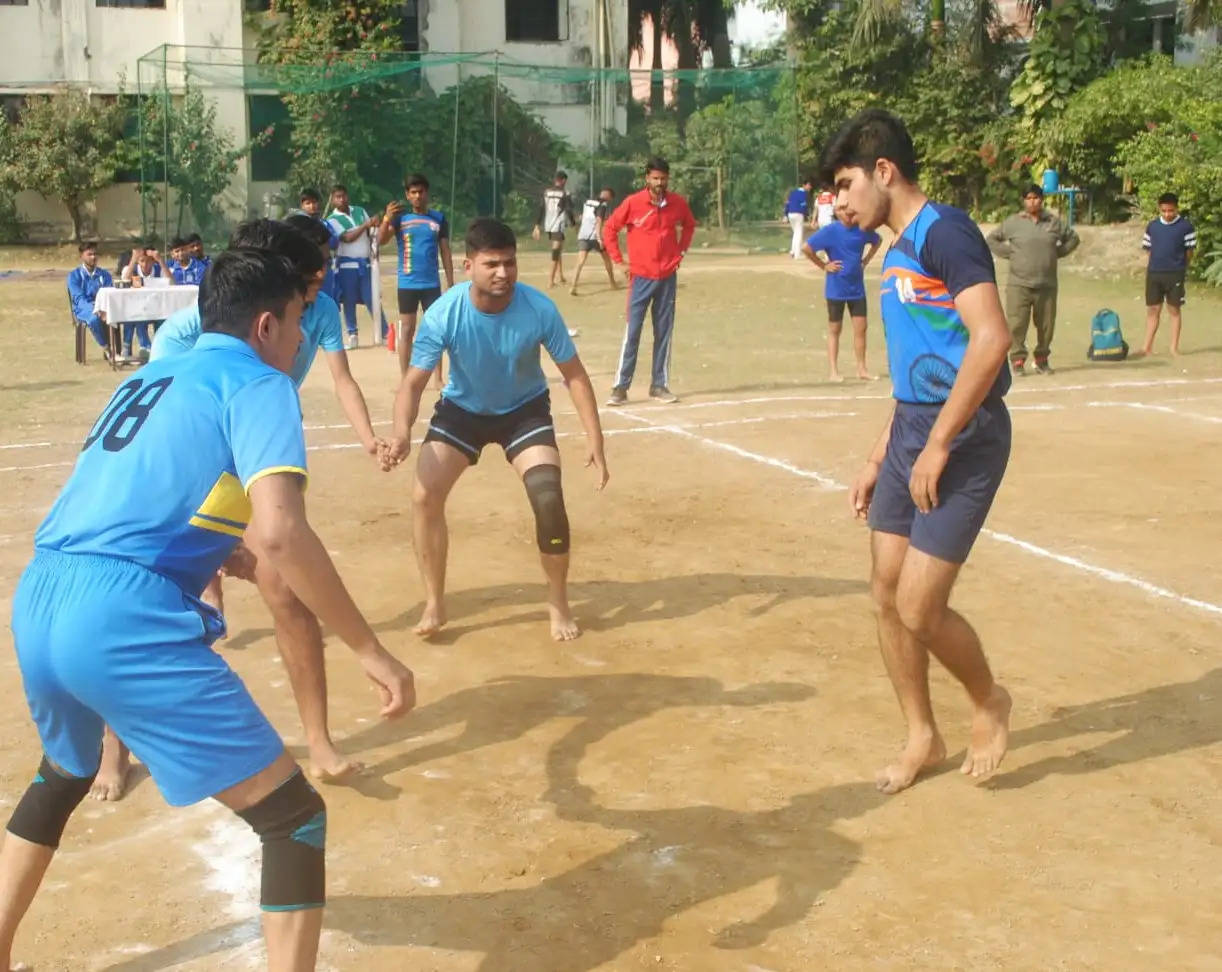 कबड्डी प्रतियोगिता में सेंट मेरी अगवानपुर अव्वल