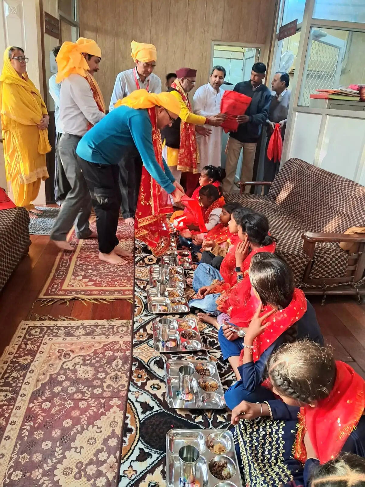 आठवें नवरात्र पर मंदिर त्रिलोकपुर पहुंचे 28  हजार श्रद्धालु