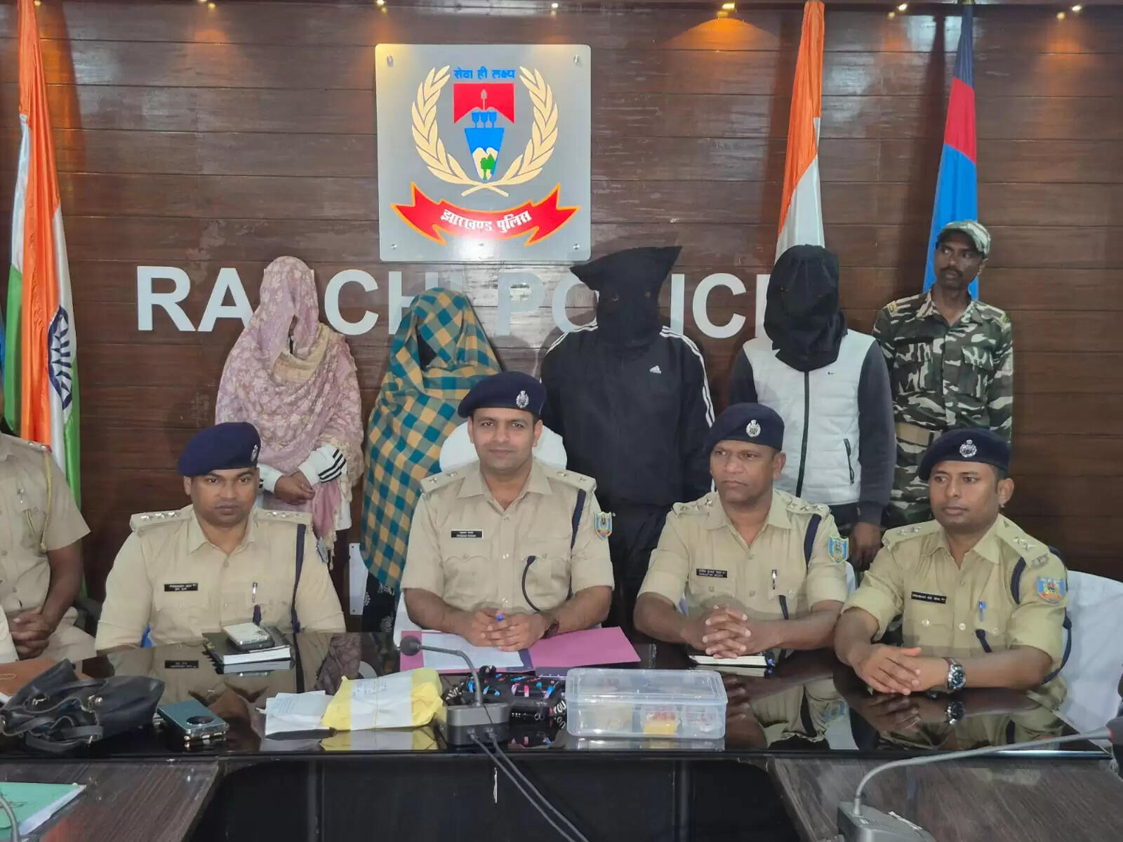 ब्राउन शुगर गिरोह के चार सदस्य गिरफ्तार, 28 लाख का ब्राउन शुगर जब्त