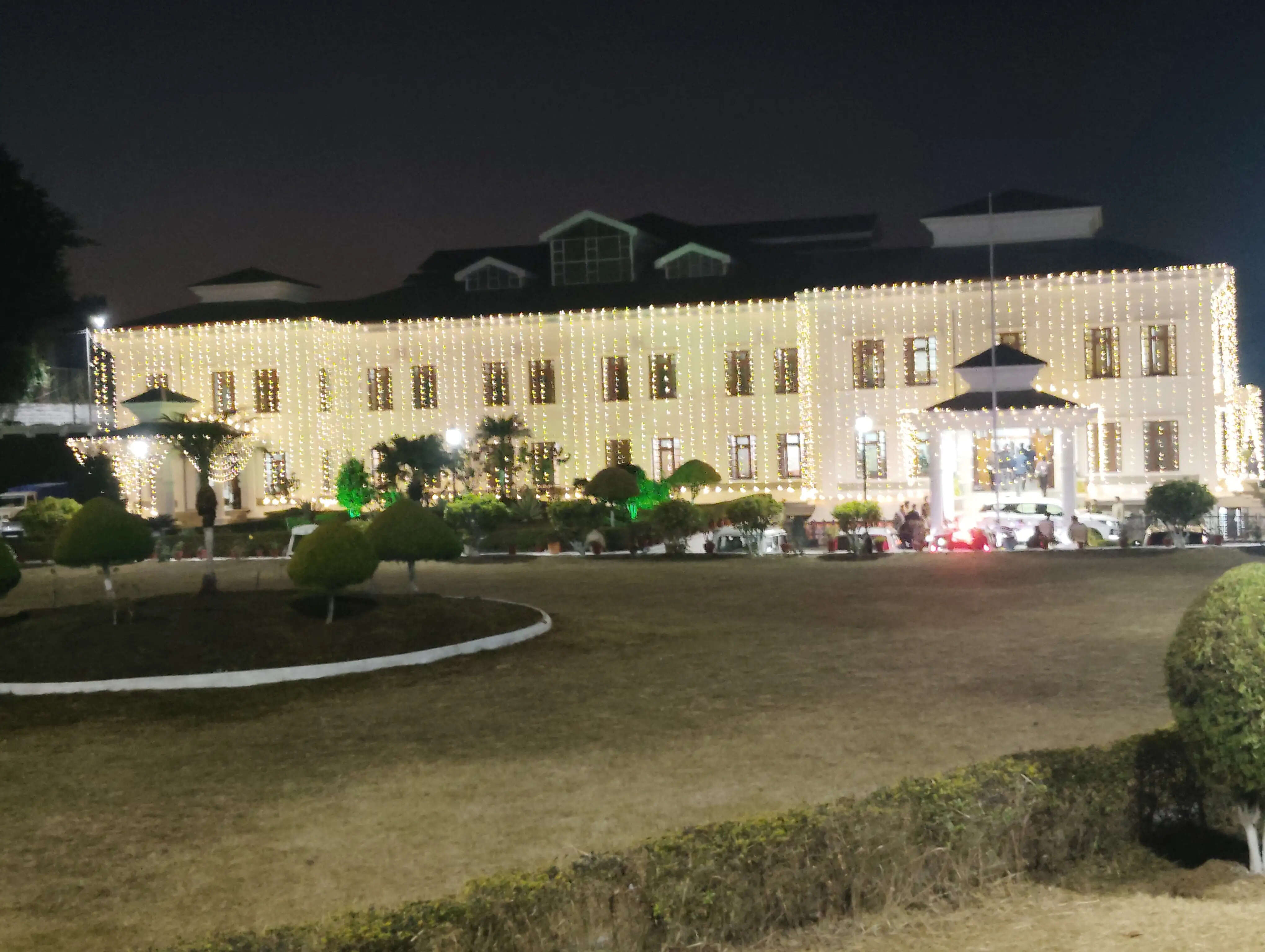 इंदौरा के विधायक ने बाढ़ से हुए नुकसान का मुद्दा सदन में उठाया