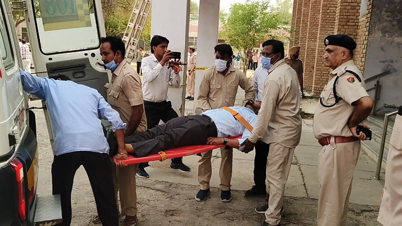 सिरसा: ऑपरेशन अभ्यास: जिला में रहा ब्लैक आउट