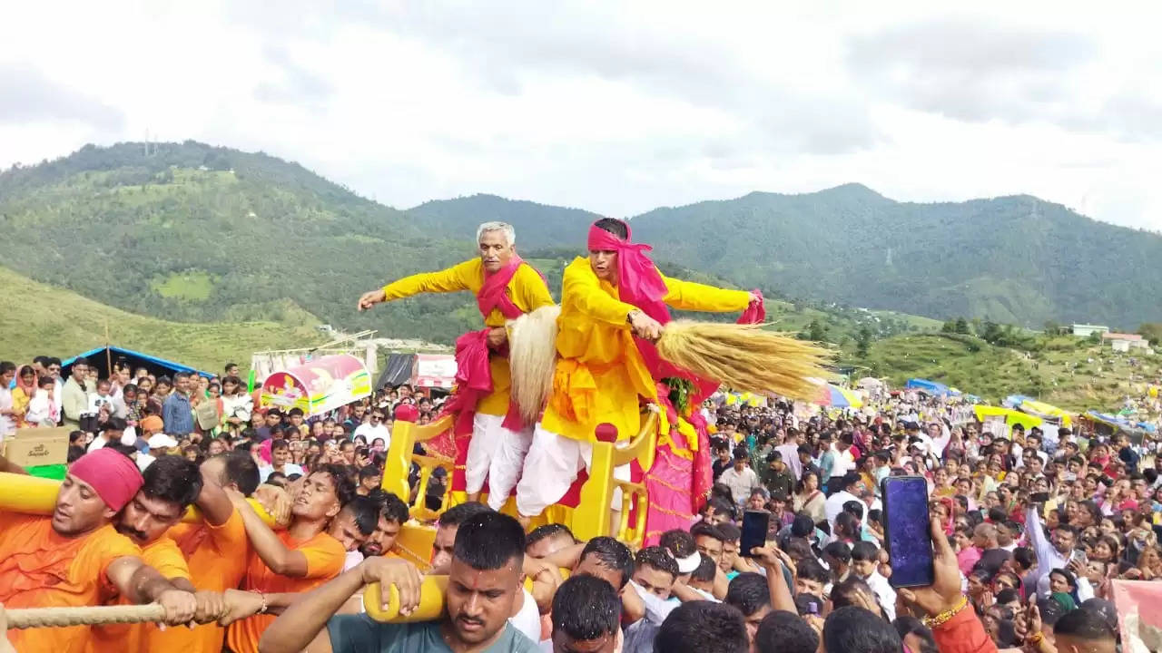 झूमा महोत्सव का समापन, मां झूमादेवी का डोला झूमाधुरी मंदिर पहुंचा