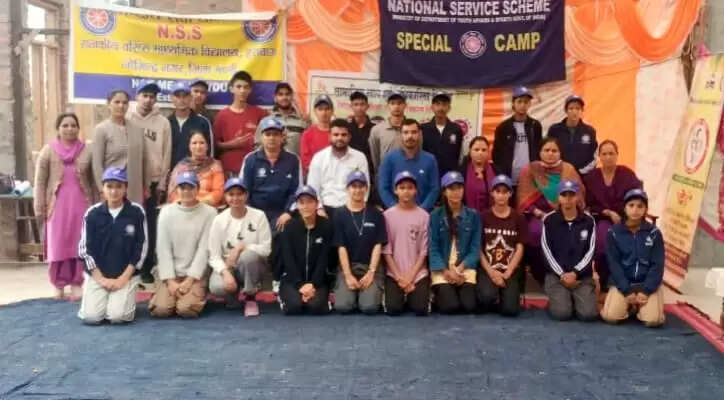 राजकीय वरिष्ठ माध्यमिक पाठशाला हराबाग में आयोजित हुआ किशोरी मेला