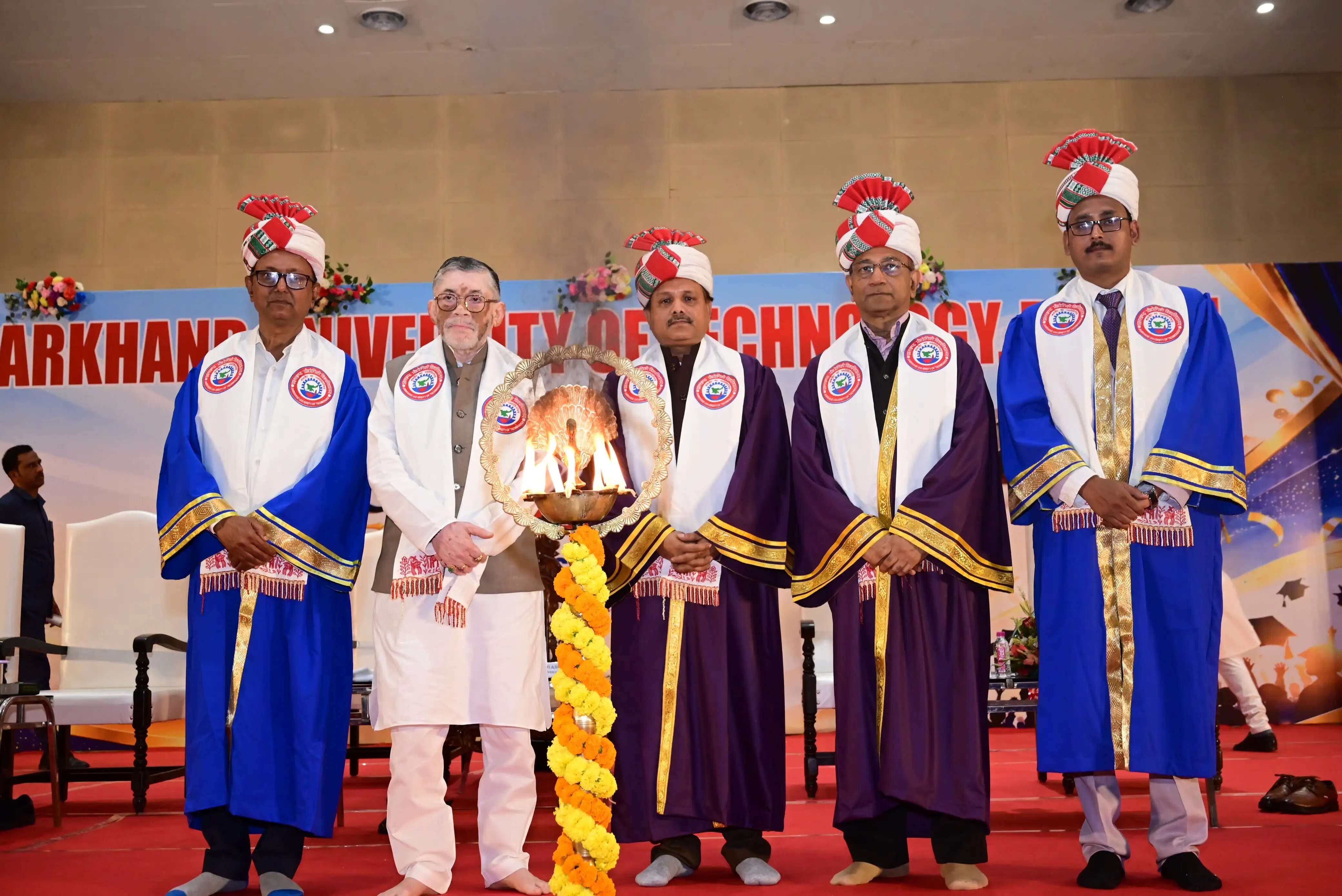 बड़ी डिग्री नहीं, बड़ा उद्देश्य जीवन को बनाता है बड़ा : राज्यपाल