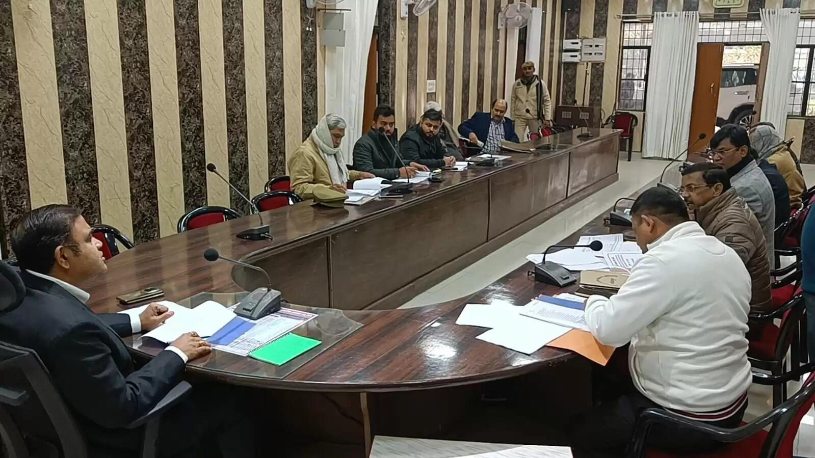 गोरखपुर में नाे हेलमेट नाे फ्यूल विशेष अभियान शुरू, सड़क सुरक्षा को लेकर प्रशासन सख्त